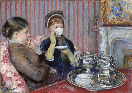 Painting made in 1880 depicting two ladies seated indoors, one of whom is drinking tea.